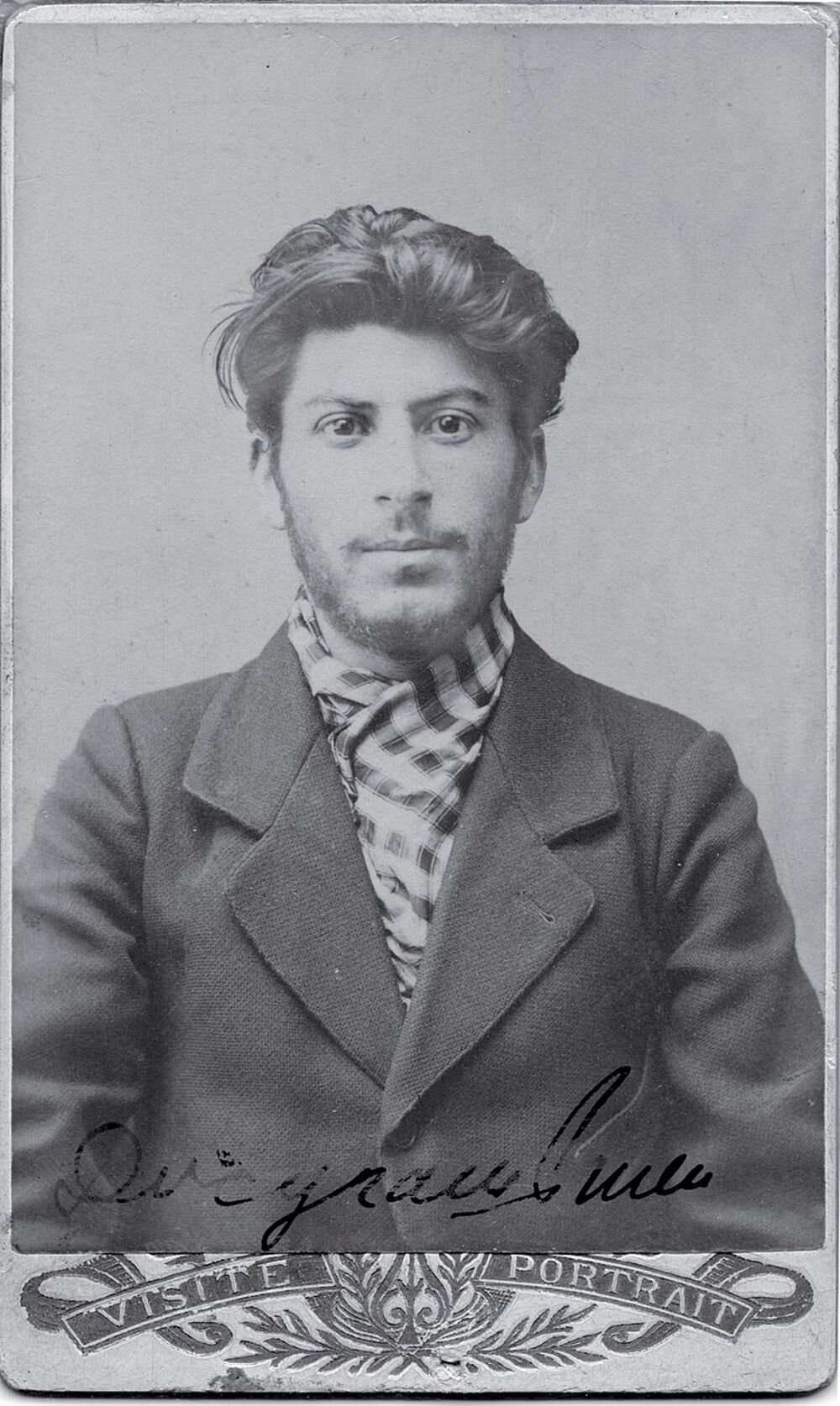 Mladi Josif Staljin