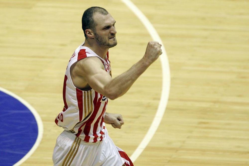 Pogledajte kako je Simonović izrešetao koš Zadra i doneo Zvezdi pobedu! (VIDEO)