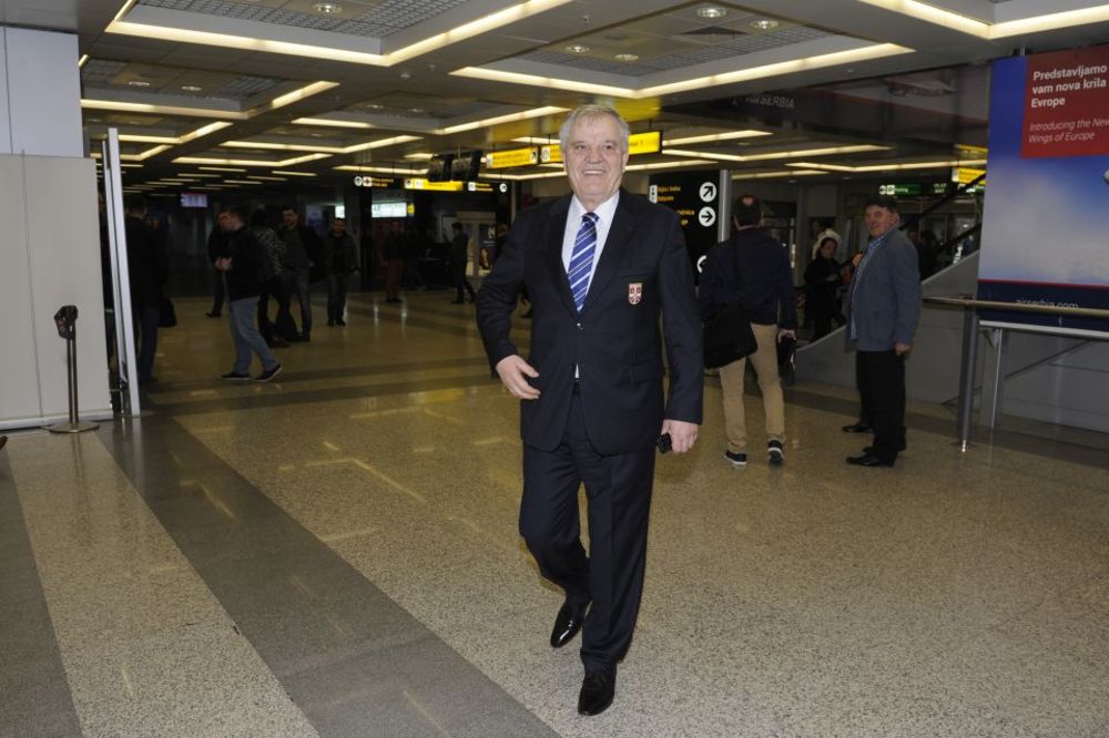 Šta Tomislav Karadžić očekuje od utakmice Albanija - Srbija?