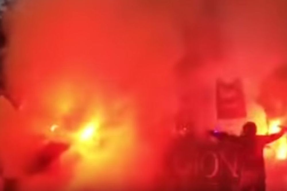 Bosna u transu: Navijači Zmajeva zapalili Zenicu! (VIDEO)