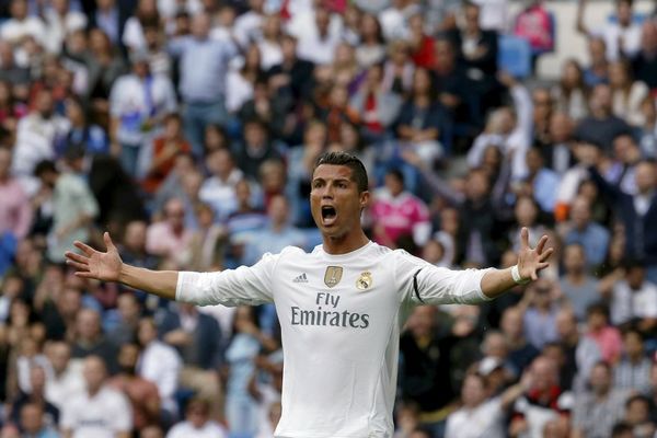 Ronaldo postao najbolji strelac Real Madrida, Nejmar brojao do 4! (VIDEO)