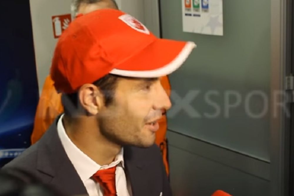 Luka Delija: Bivši igrač Zvezde sinoć na Maksimiru hrabro nosio kačket crveno-belih! (FOTO) (VIDEO)