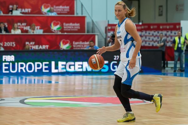 Najradosnija vest jutra: Heroina Srbije se vraća košarci! (FOTO)