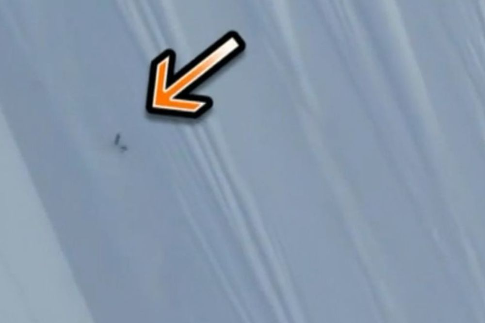 Profesionalni skijaš padao 500 metara, a ostao nepovređen! (VIDEO)