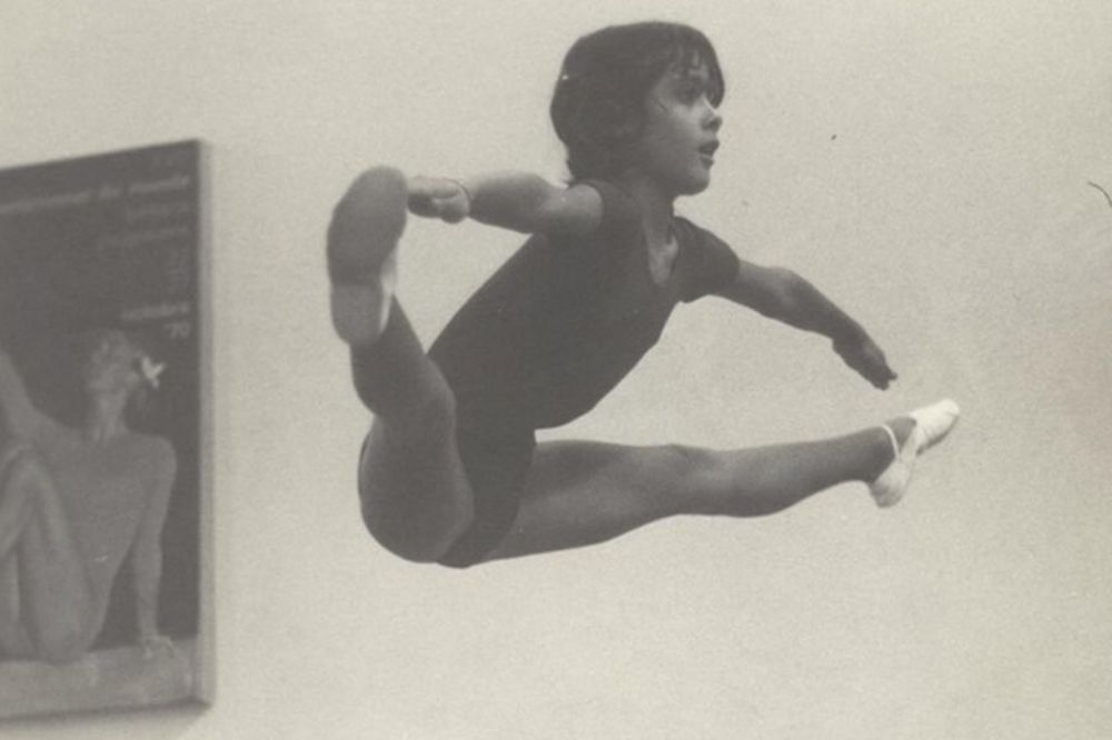 Ova mala gimnastičarka danas je jedna od najlepših glumica na svetu! (FOTO)