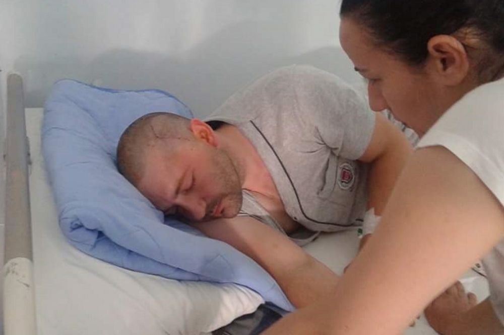 Pomozite Aleksandru da svoju ćerku ponovo uzme u ruke: On se bori s tumorom na mozgu! (FOTO)