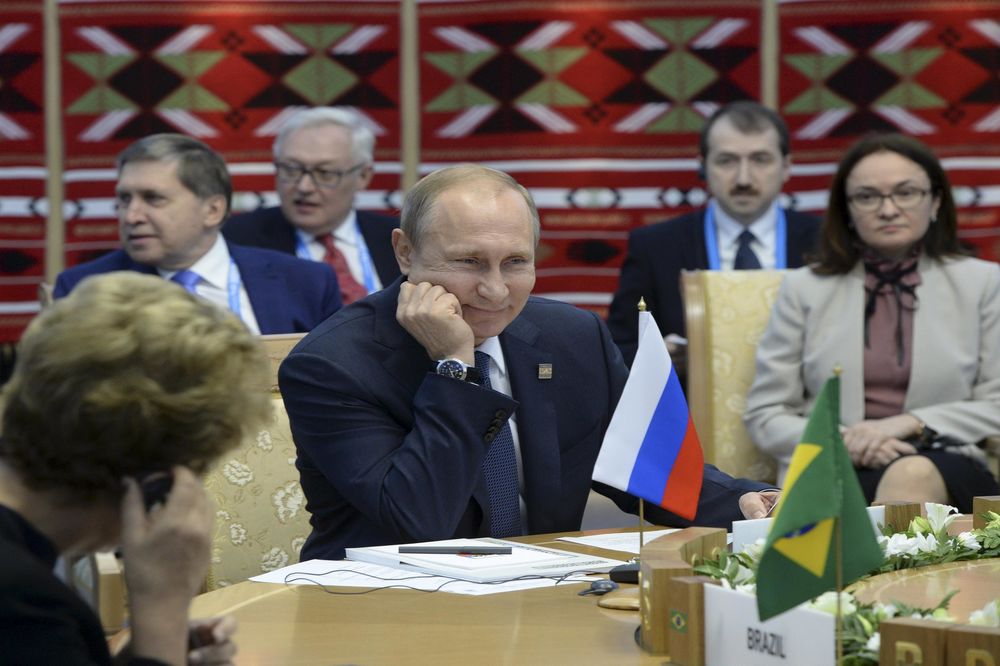 Najveći biseri ruskog predsednika, kojima su se svi smejali (FOTO)