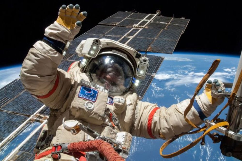 Kad gravitacija otežava olakšavanje: Kako astronauti idu u WC? (FOTO) (VIDEO)