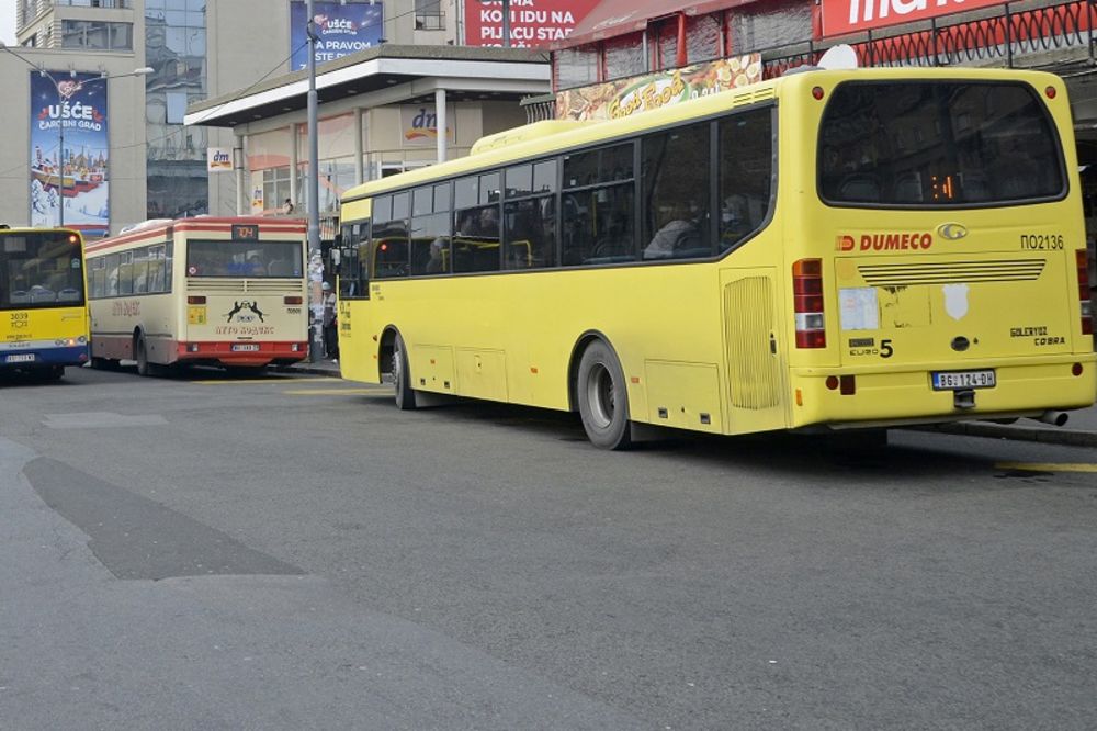 19 povređenih u sudaru autobusa na Zelenom vencu: Mali posetio putnike i naložio hitnu istragu