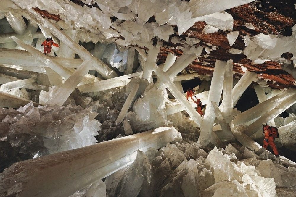 Ako u ovoj kristalnoj pećini ostanete duže od 10 minuta, umrećete! (VIDEO)