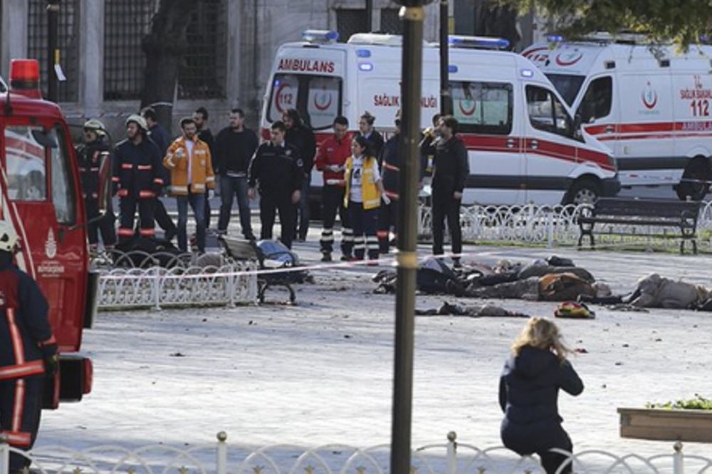 Eksplozija u centru Istanbula: Bombaš samoubica (28) ušao među turiste i razneo se (VIDEO)