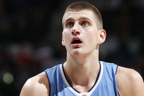 Ko bi rekao da će ovaj srpski debeljko postati jedan od najboljih rukija NBA lige! (FOTO)