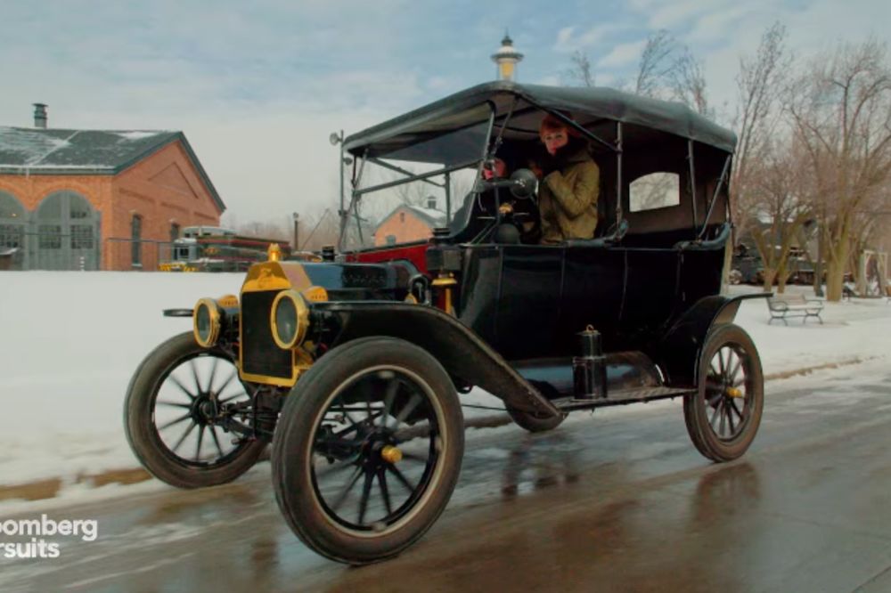 Pre više od veka, napravio je automobilsku revoluciju. Kako danas tera čuveni Ford T? (VIDEO)