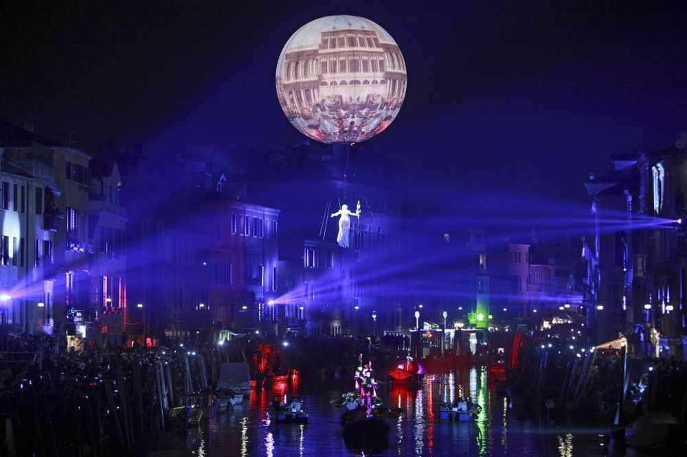 Predah od realnosti: Magija tradicionalnog karnevala u Veneciji! (FOTO)