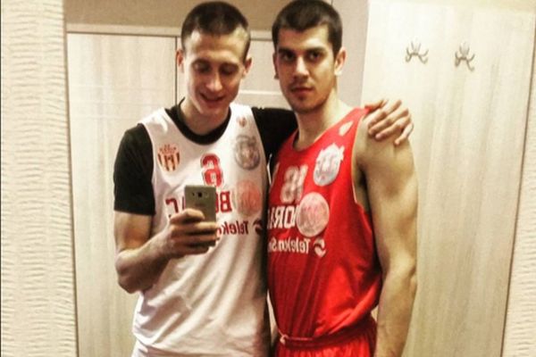 Novo srpsko košarkaško čudo iz Čačka: Plej Borca ubacio 47 poena na utakmici! (FOTO) (VIDEO)