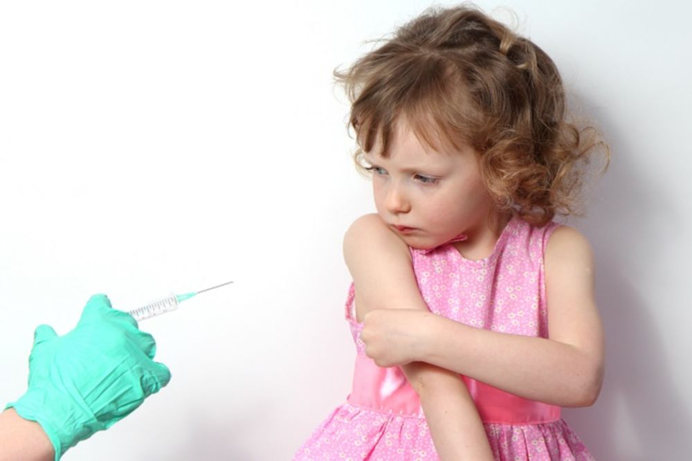 Otkrivena tajna čuvana 30 godina: Vakcina za decu paralizovala 15 mališana!