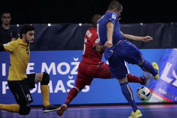 Branilac titule siguran protiv Azerbejdžana, Rusija teškom mukom do 3 boda! (FOTO)