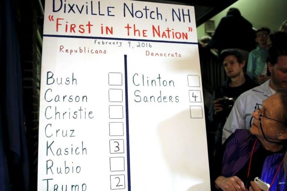 Hilari opet poražena: Da li će ovaj čikica biti kandidat demokrata za predsednika Amerike? (FOTO)