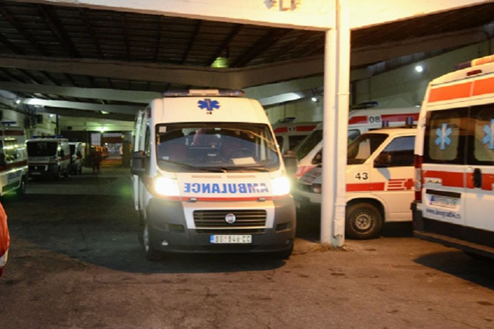 Da li je realno: Ukradenim vozilom Hitna pomoć 10 godina vozila pacijente po Srbiji!