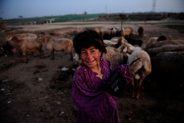 Domovinu nisu ni videli: Avganistanska deca rođena u pakistanskom izbeglištvu (FOTO)