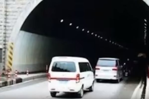 Rešena velika misterija kineskog tunela koji putnike vraća kroz vreme (VIDEO)