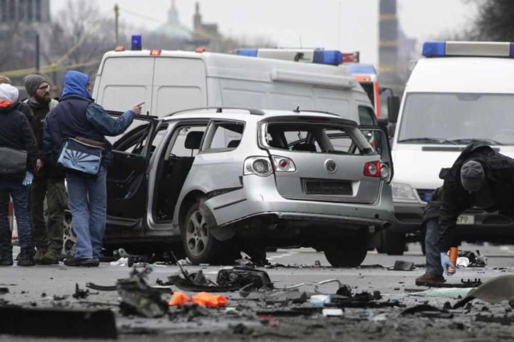 Eksplodirao automobil u centru Berlina: Poginula jedna osoba (FOTO)