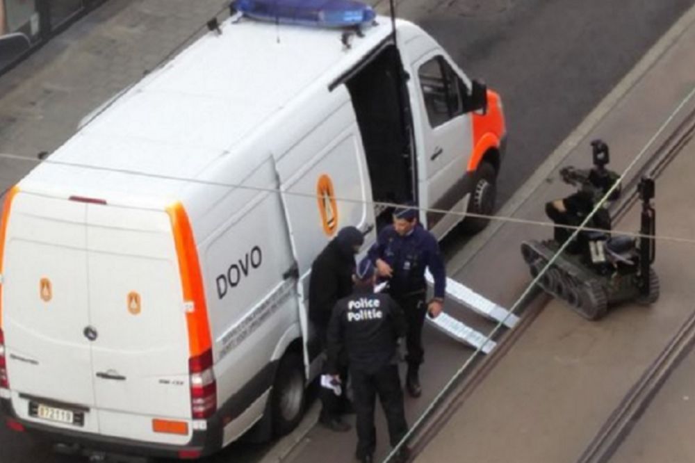 Belgija opet u panici: Pronađen sumnjiv paket u rancu i ubijen čuvar nuklearne elektrane (FOTO)