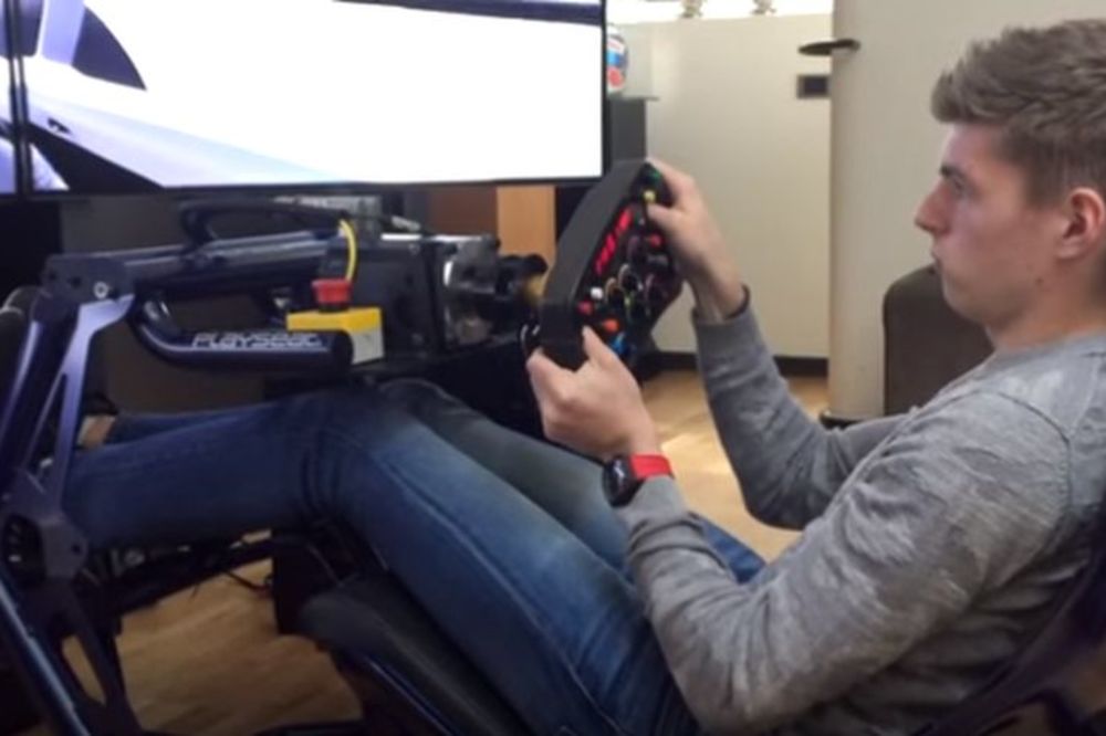 Volan sa sobom gde god da se nalaziš: Ovako se vozač Formule 1 sprema za trku! (VIDEO)