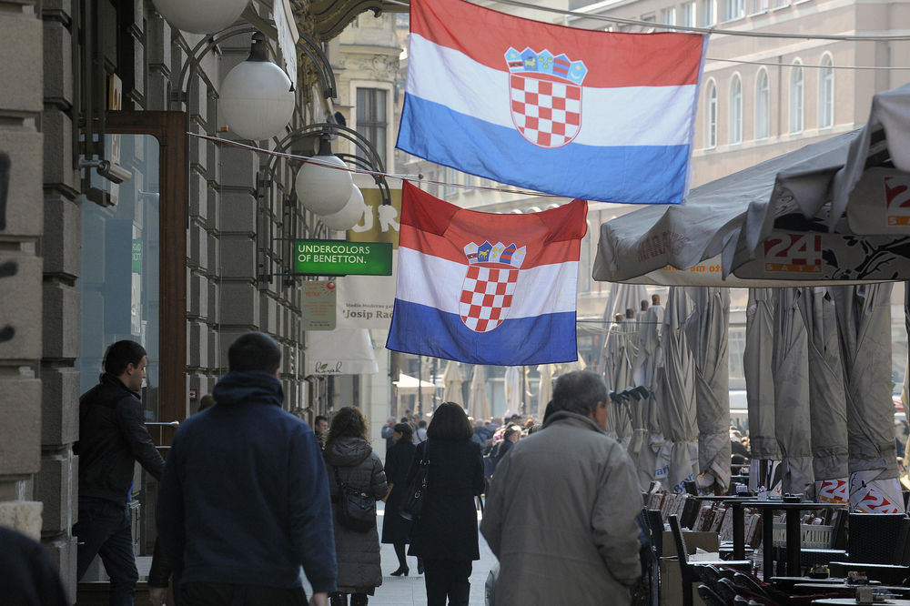 Danke Dojčland: Nemci grme: Hrvatska je močvara najcrnjeg fašizma! (VIDEO)