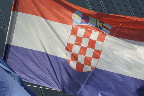 Hrvati bez srama: Hoće da legalizuju pozdrav Za dom spremni (FOTO)