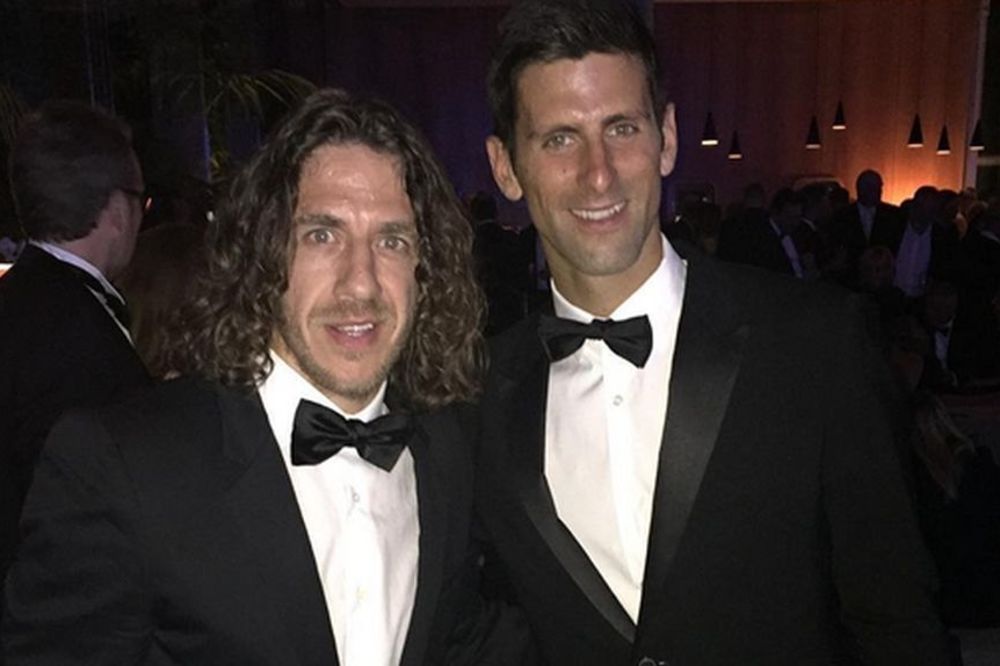 Legenda Barselone se upoznao sa Novakom i čestitao mu na Lauresovoj nagradi! (FOTO)