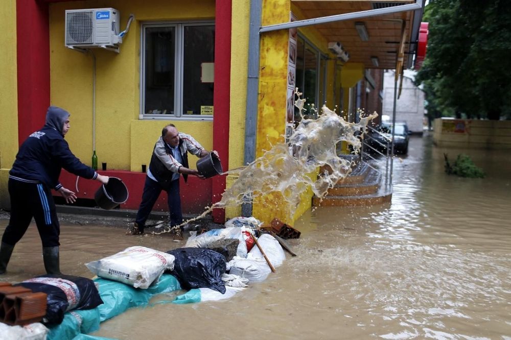 Zbog toga je Srbija bila potopljena! Konačno otkriven krivac za majske poplave 2014! (FOTO)
