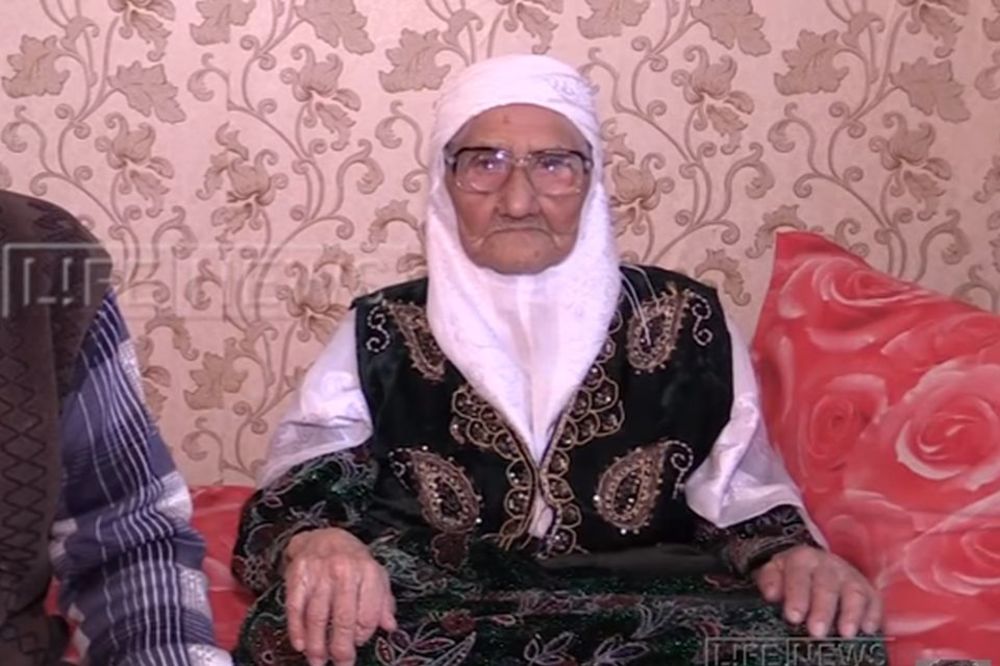 Ovo je najstarija baka u Rusiji! Ima 120 godina i preživela je sve od Raspućina do Putina! (VIDEO)