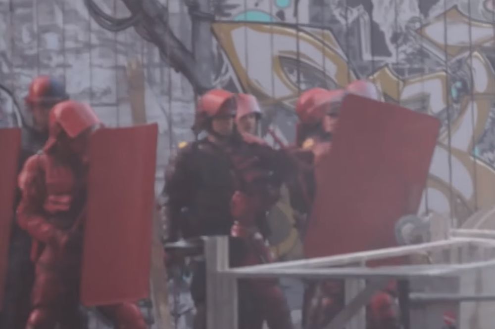 Nova frka u Francuskoj: Na ulicama protesti i haos! (VIDEO)