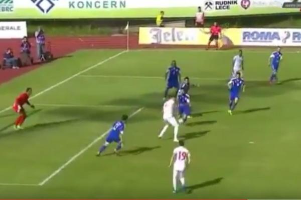 Tadić izmešao odbranu Kiprana, a Mitrović zakucao loptu u gol! (VIDEO)