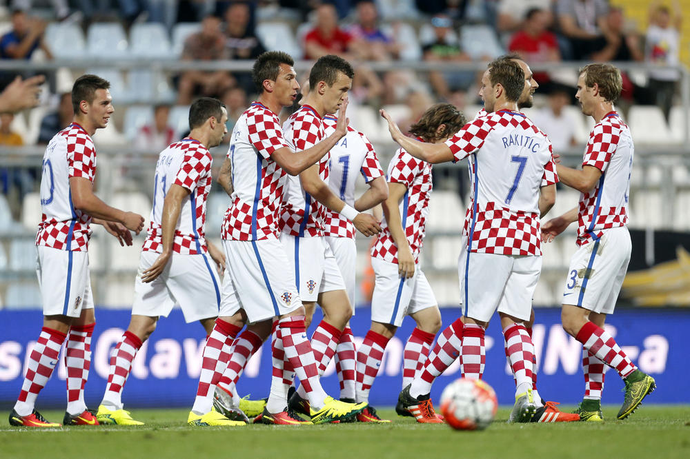 Dok Srbija strepi da li će se uopšte pojaviti na Mundijalu, Hrvati dogovaraju premije za plasman! (FOTO)