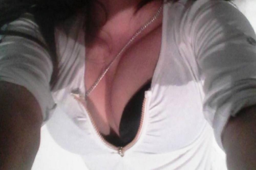 Ovakvu niste mogli da je zamislite: Seksi Ceca i njen vrući selfi iz kreveta! (FOTO)