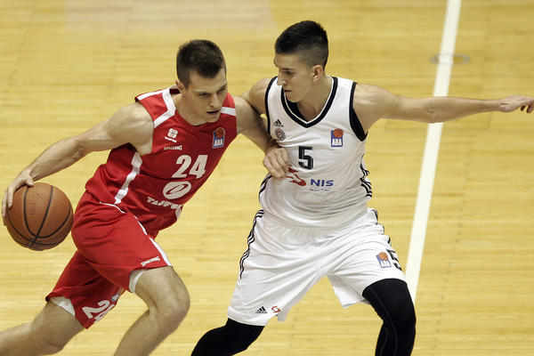 Partizan ostao bez beka, mladi košarkaš krenuo stopama Dejana Muslija! (VIDEO)