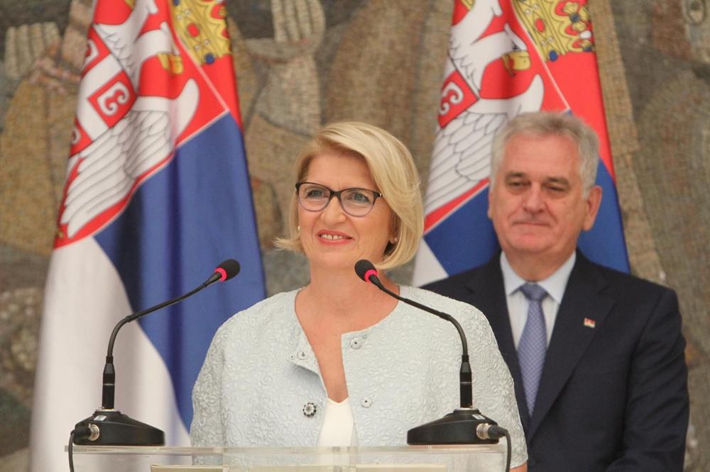 OTKRIVENI TAJNI RAČUNI DRAGICE NIKOLIĆ! Bivša prva dama Srbije zgrnula 4 miliona evra?!
