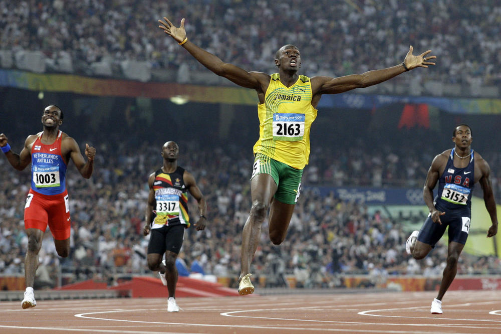 Delirijum u Riju: Bolt bukvalno prošetao do prvog mesta! (VIDEO)