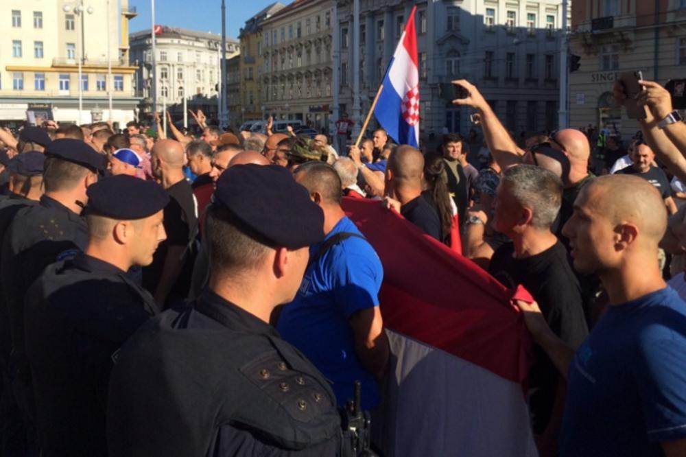 Ubićemo vas! Protivnike Oluje napali branitelji usred Zagreba! (FOTO) (VIDEO)