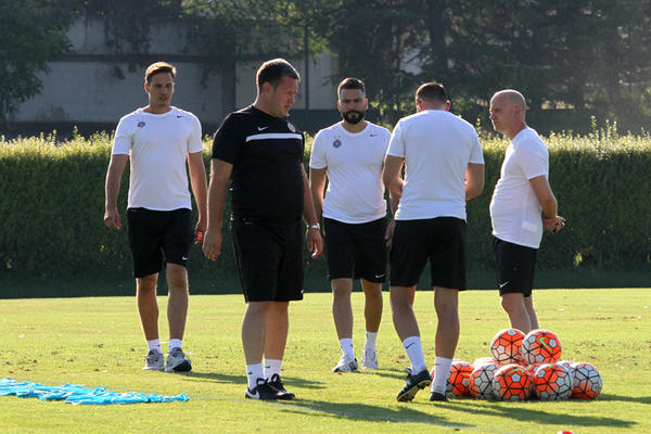 Nikolić odradio prvi trening: Gogua oduševljen novim trenerom! (FOTO) (VIDEO)
