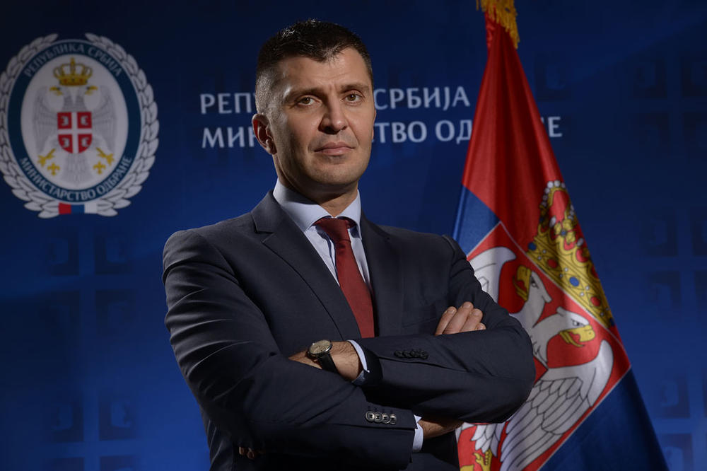 Ministar Đorđević priznao da je vlasnik ofšor firme!