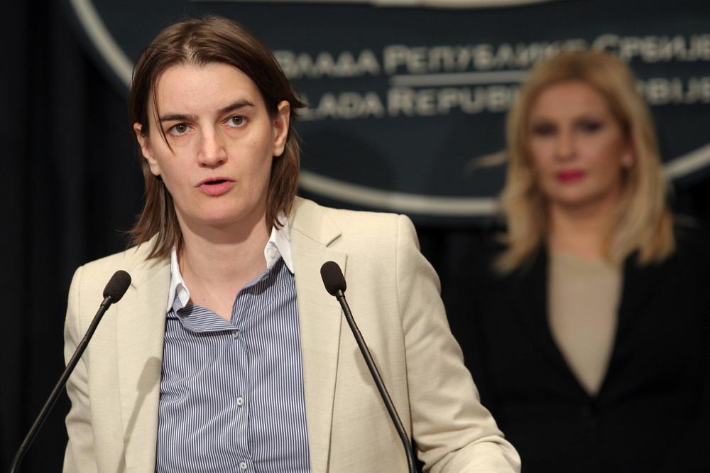 Svi bruje o srpskoj gej ministarki! Evo šta svet misli o tome! (FOTO)