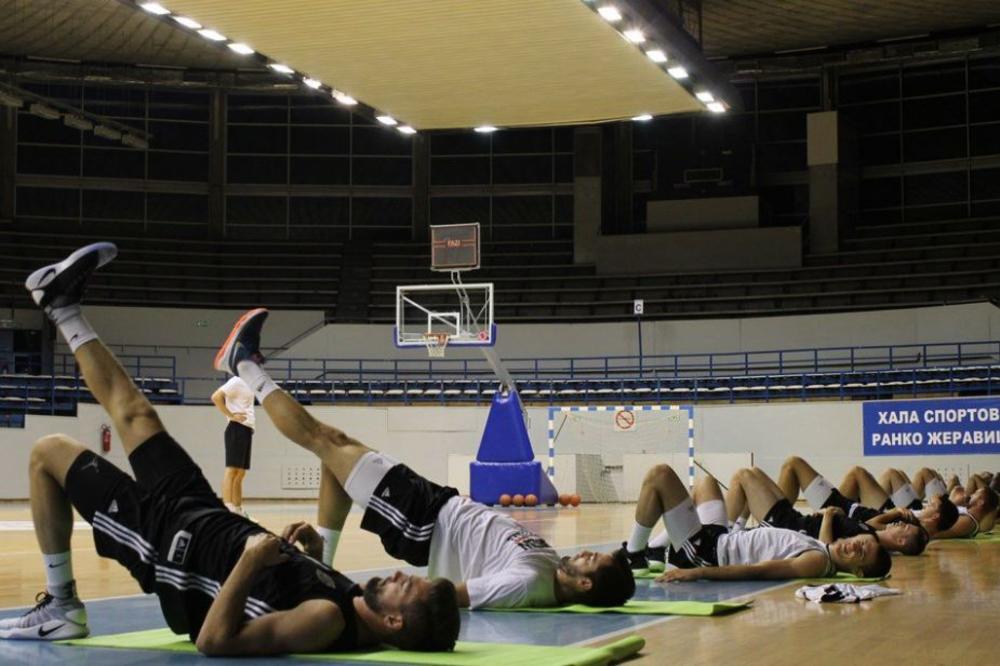 Dok svi pričaju o odustajanju od Evrokupa, Partizan počeo pripreme za novu sezonu! (FOTO)