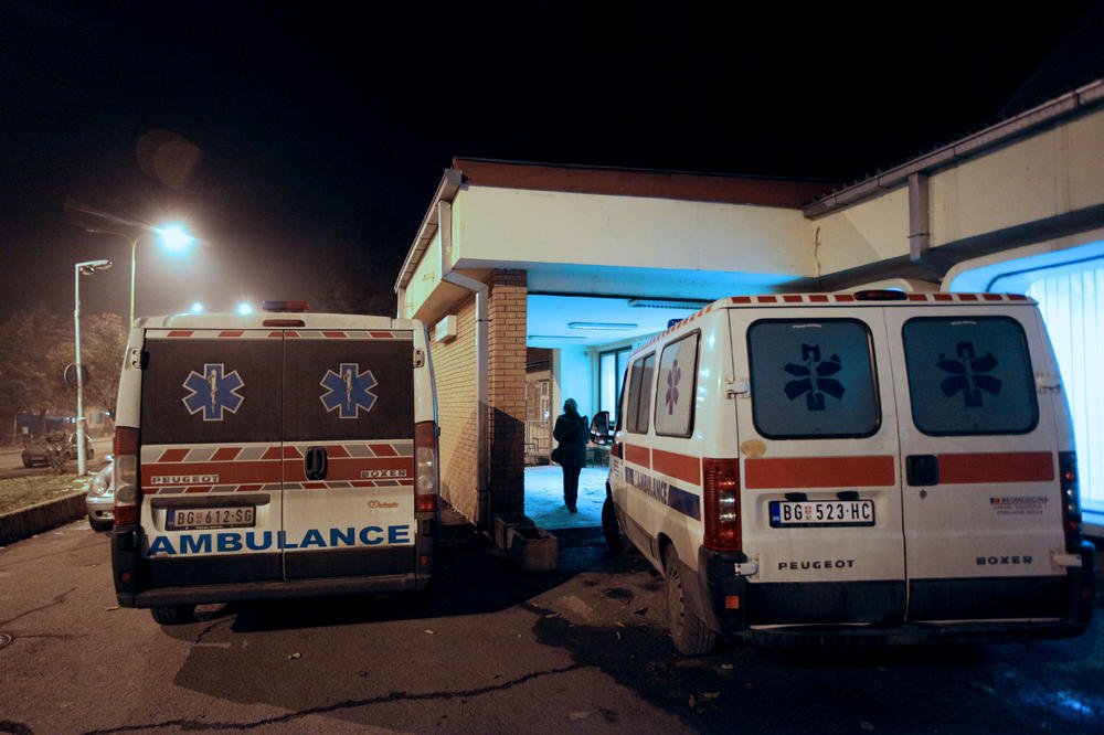 Mirna noć u Beogradu: 109 poziva Hitnoj, tri udesa, troje povređeno