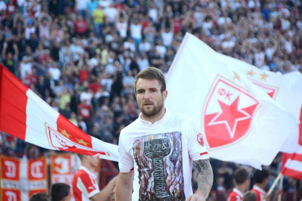 KATAI SE POBUNIO! Srbin zatražio transfer, odlazi u velikana svetskog fudbala?! (FOTO) (VIDEO)