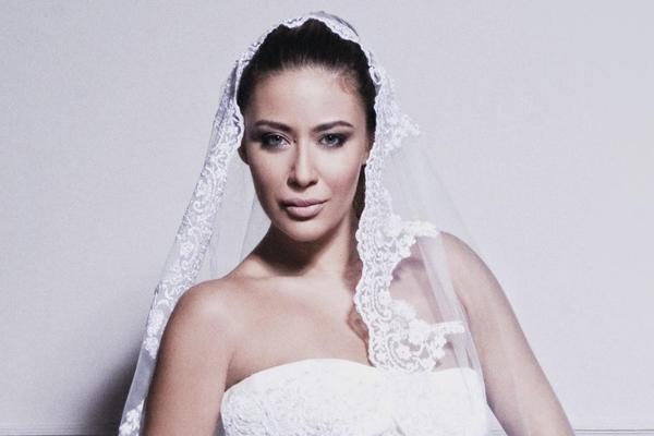 Venčanje je bilo katastrofa: Ana Nikolić se kaje zbog svadbe s Rastom!