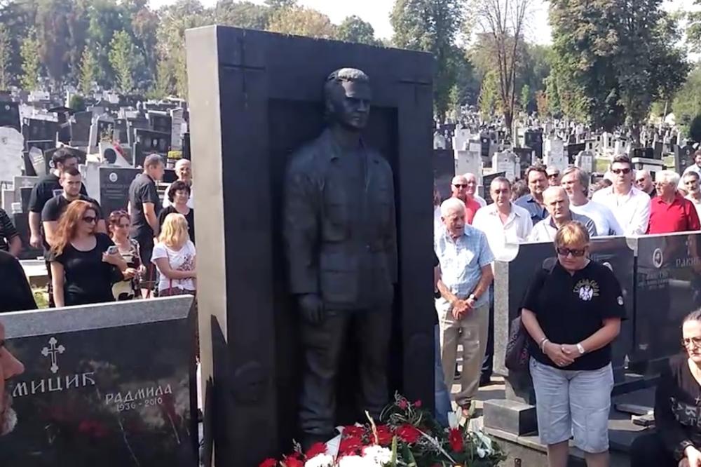 Pre 25 godina ubijen je Giška: Naježićete se zbog najemotivnijeg trena na pomenu! (VIDEO)