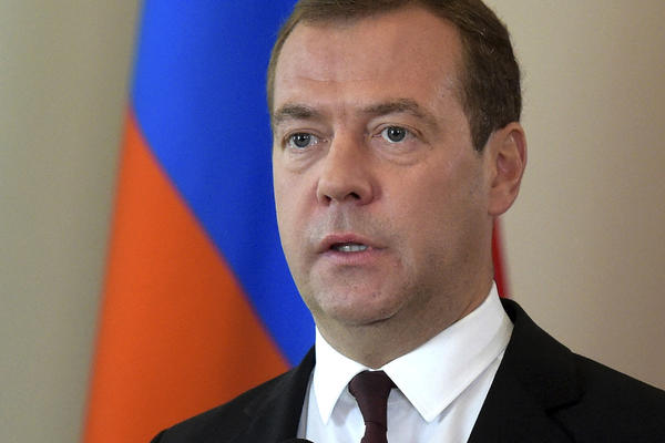 "PAZITE ŠTA IZGOVARATE, GOSPODO": Medvedev poslao OŠTRU PORUKU francuskom ministru finansija